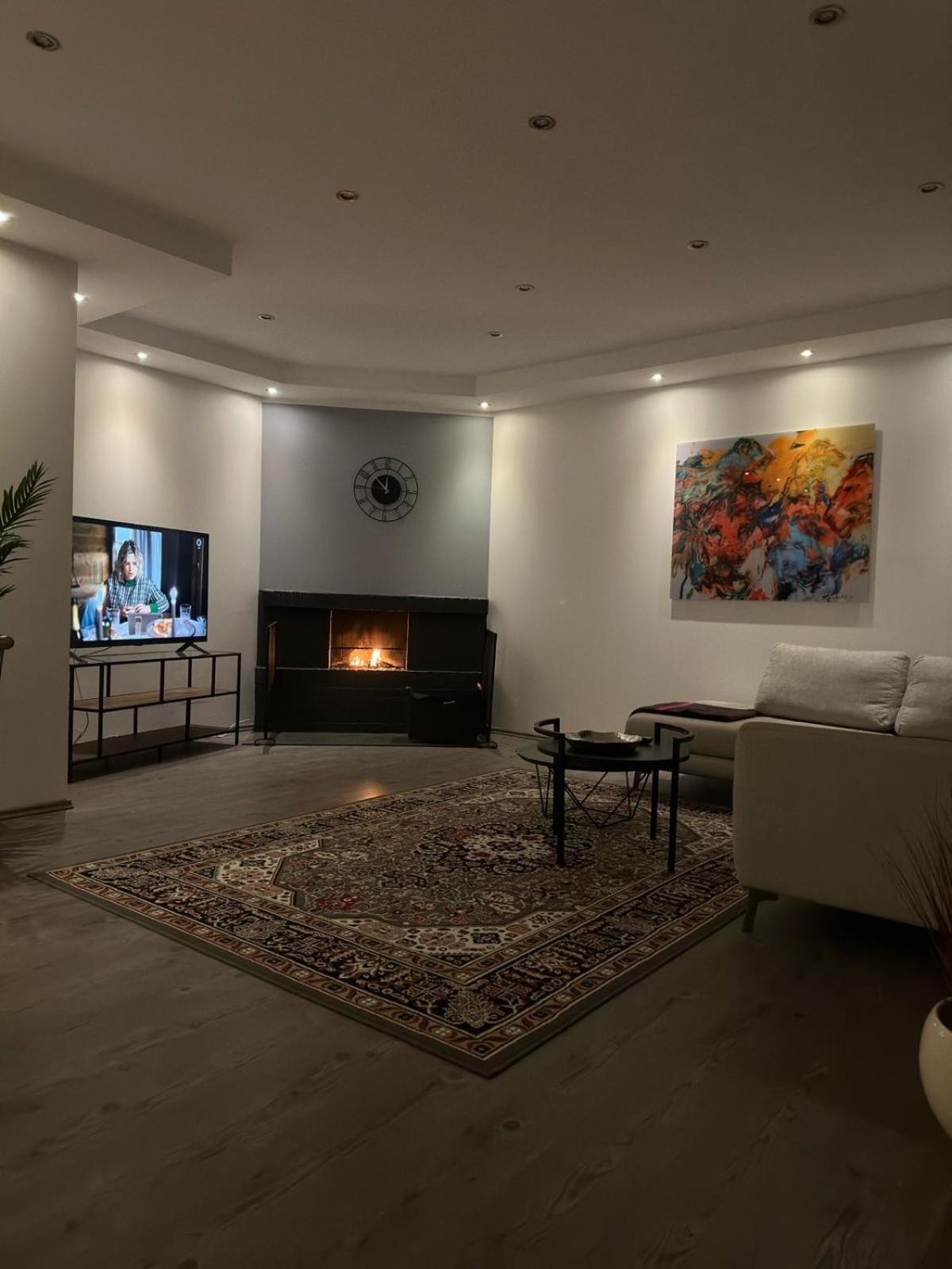 Luxurioese 2,5 Zimmer Oase Komplett Ausgestattet In Top Lage Essen Exterior photo